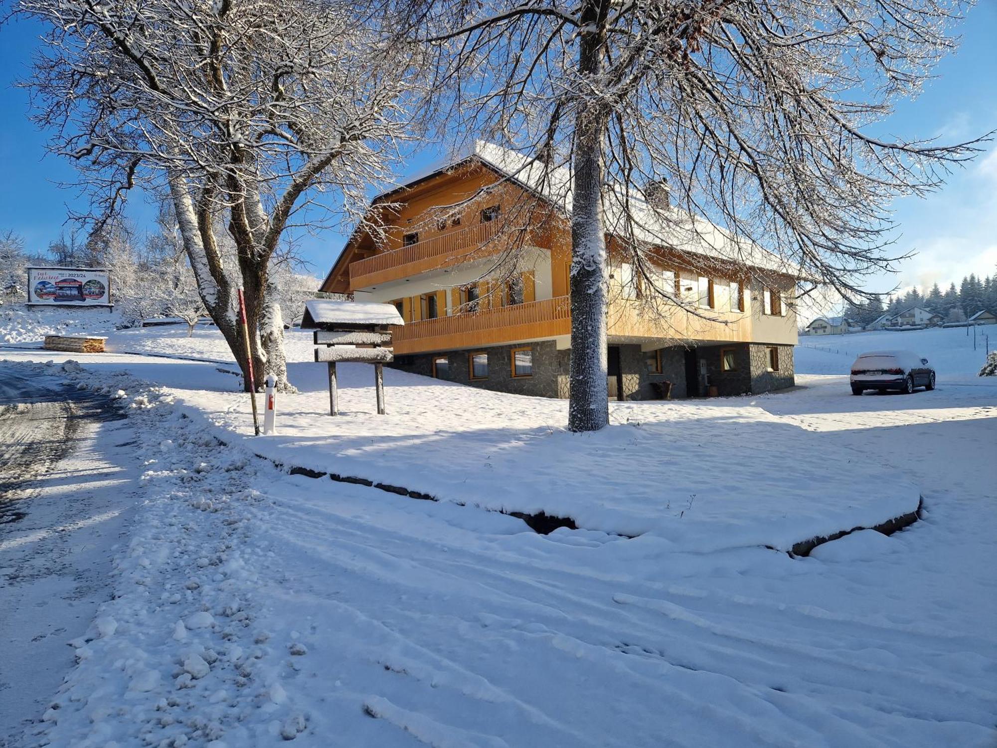 Farm Stay Ramšak Zrece Bagian luar foto